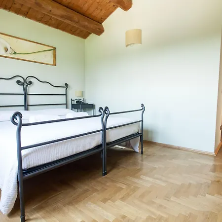 Lantgård Di Valle Rosa Ferrara