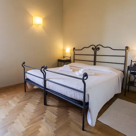 Lantgård Di Valle Rosa Ferrara