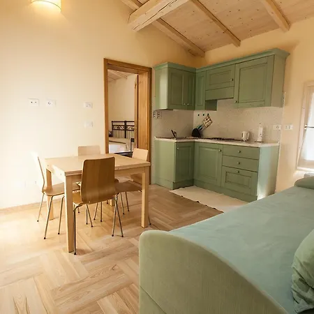 Alloggio per agriturismo Di Valle Rosa *