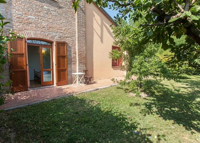 Alloggio per agriturismo Di Valle Rosa *