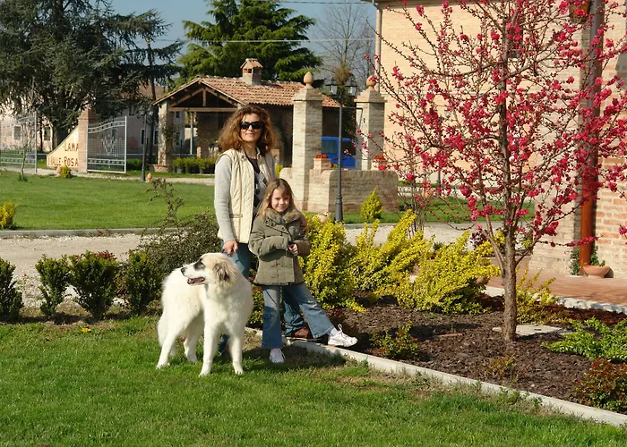 Alloggio per agriturismo Di Valle Rosa *